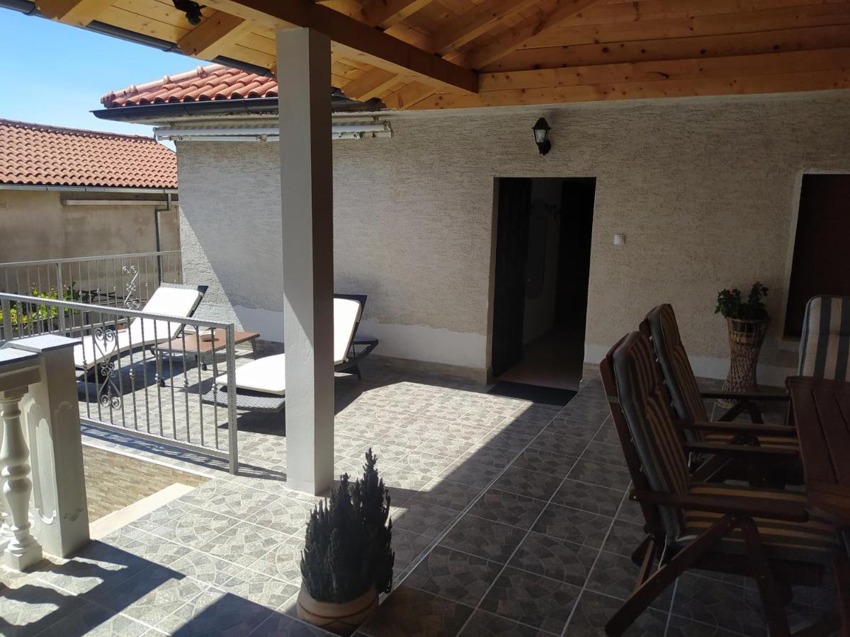Ferienwohnung Tomic Novi Vinodolski Exterior foto