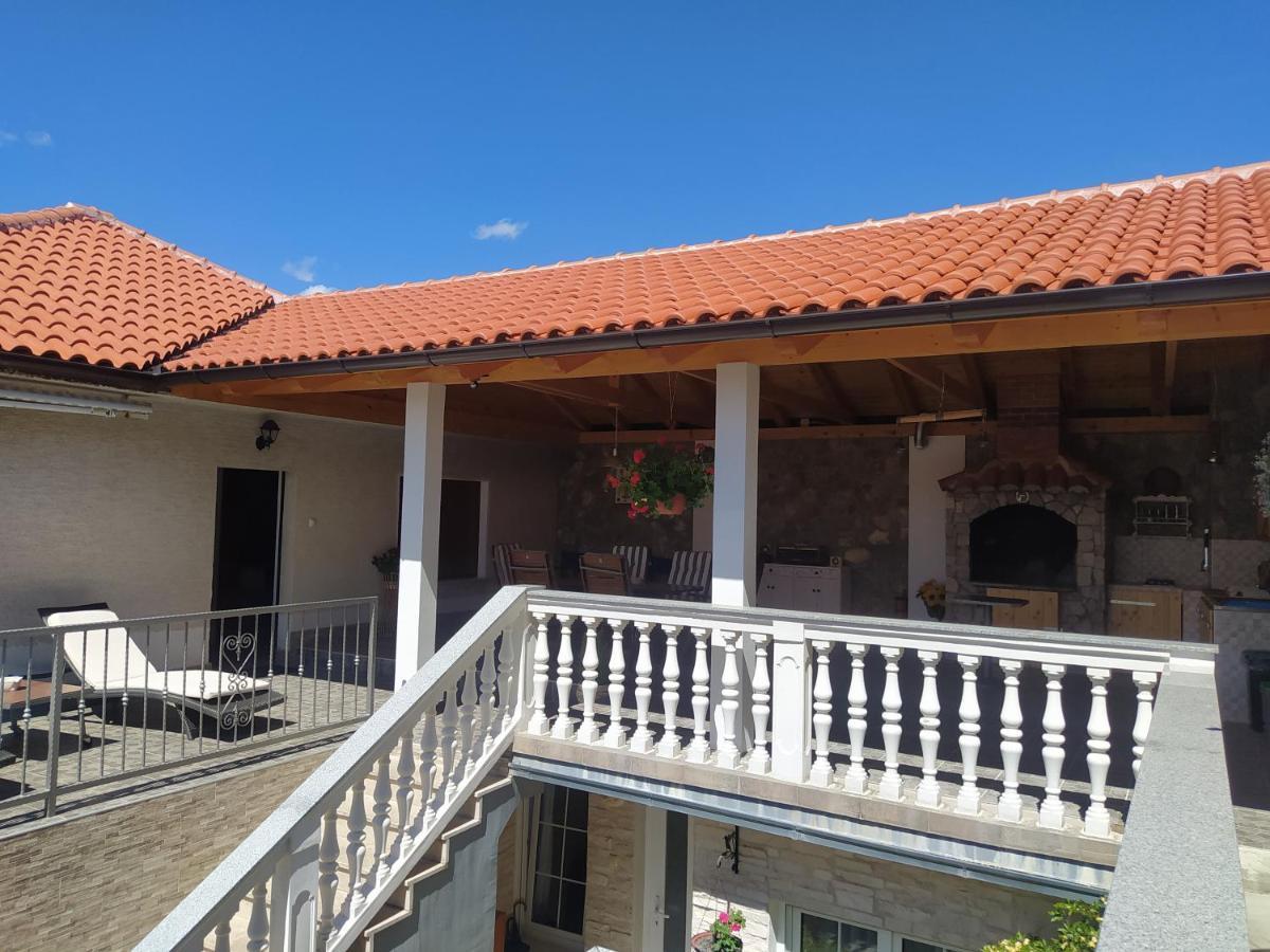Ferienwohnung Tomic Novi Vinodolski Exterior foto